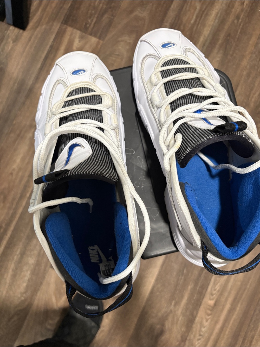 White and Blue men Air Max Penny Basketballu Shoes - Brand NIKE - Picture 7 of 16
